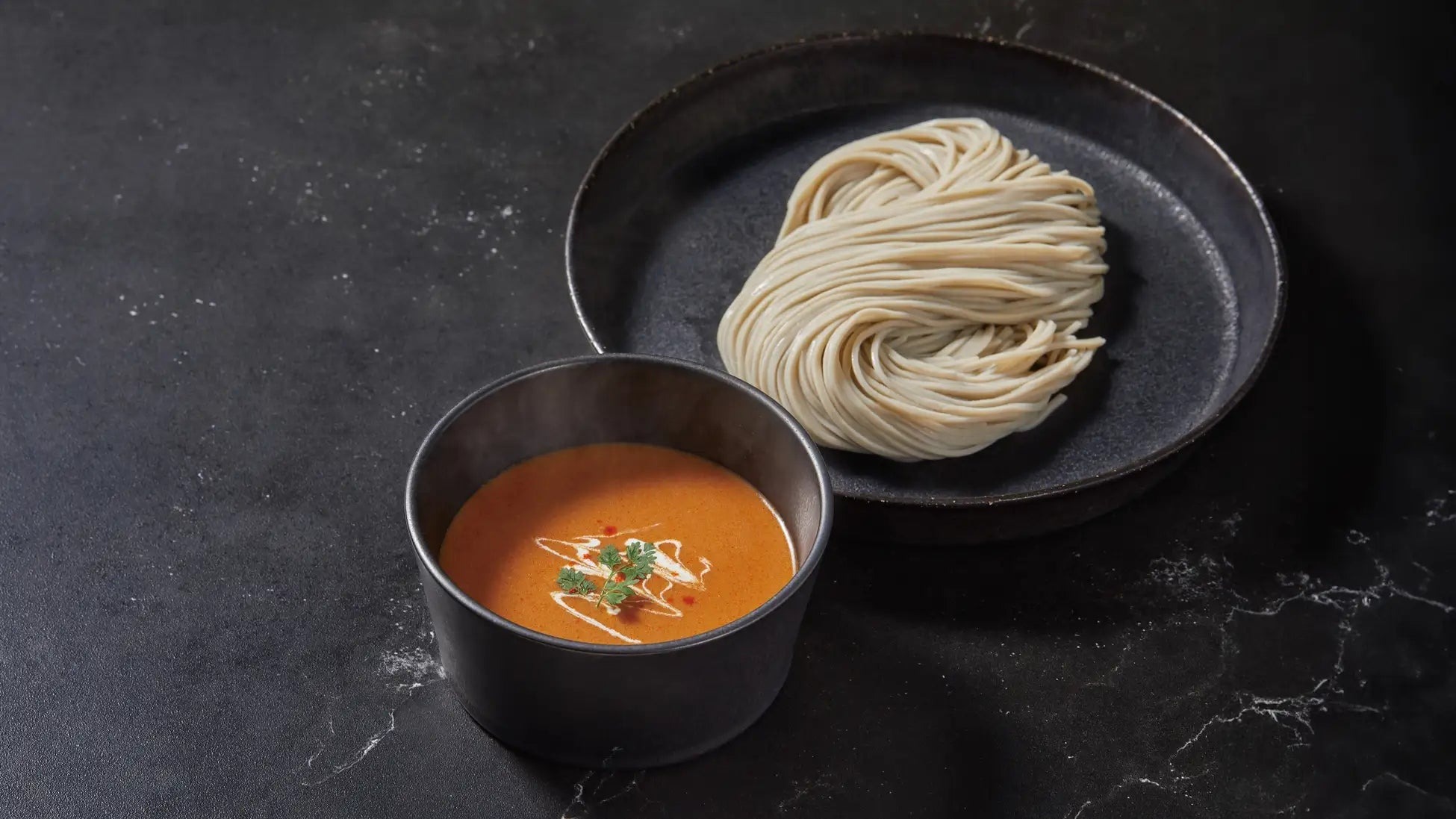 オマール海老香る『ビスクつけそば』